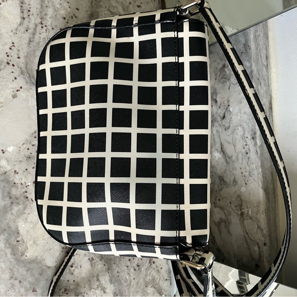 Kate Spade Black and White Checkered Crossbody Bag and wallet - Picture 4 of 9